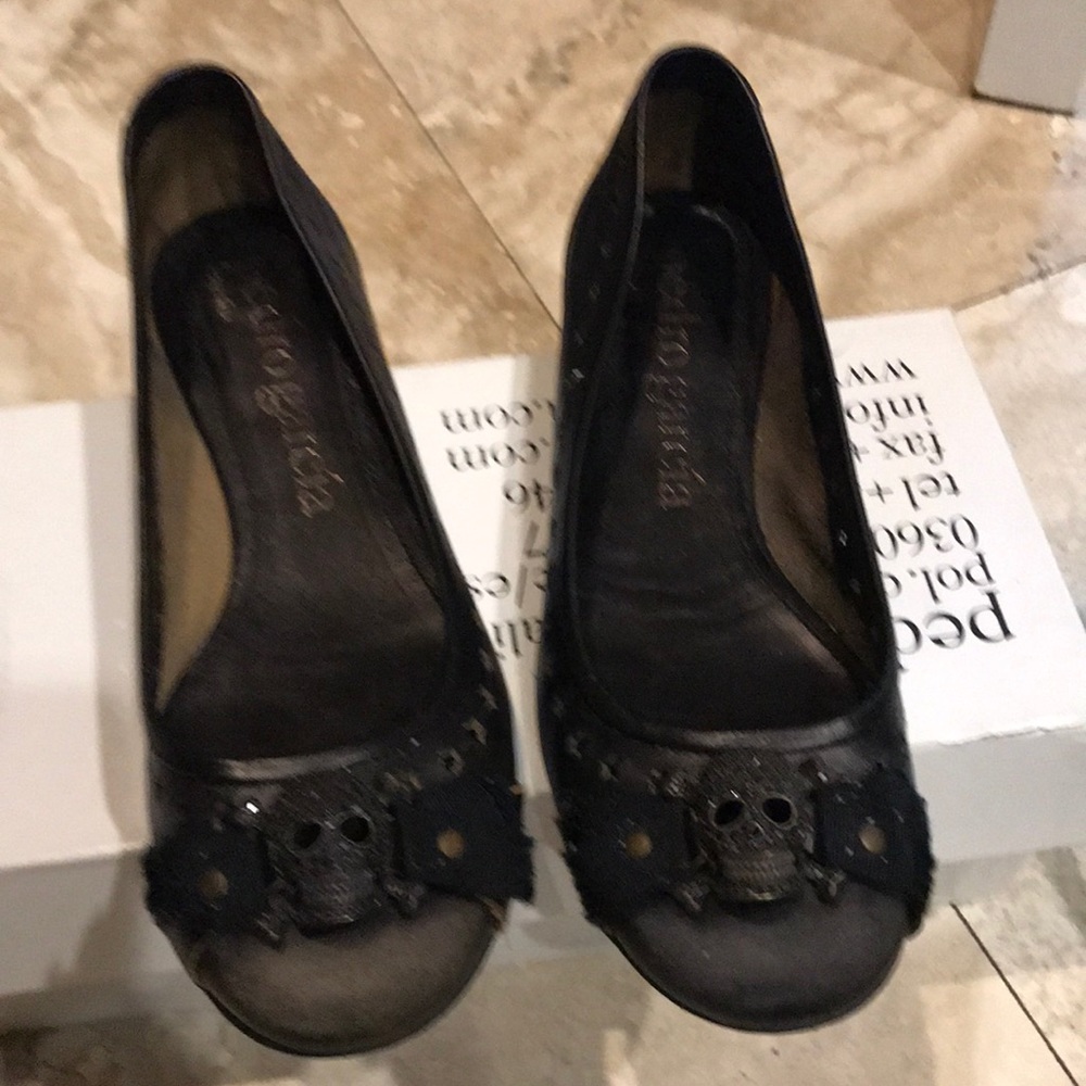 Ballet flats